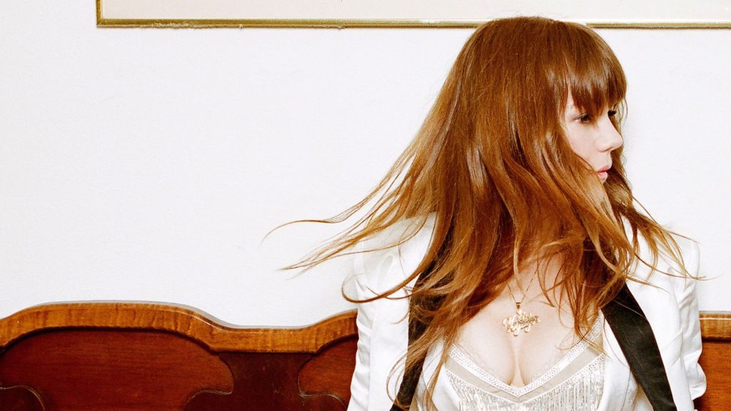 jenny-lewis-2014-header-cred-autumn-de-wilde